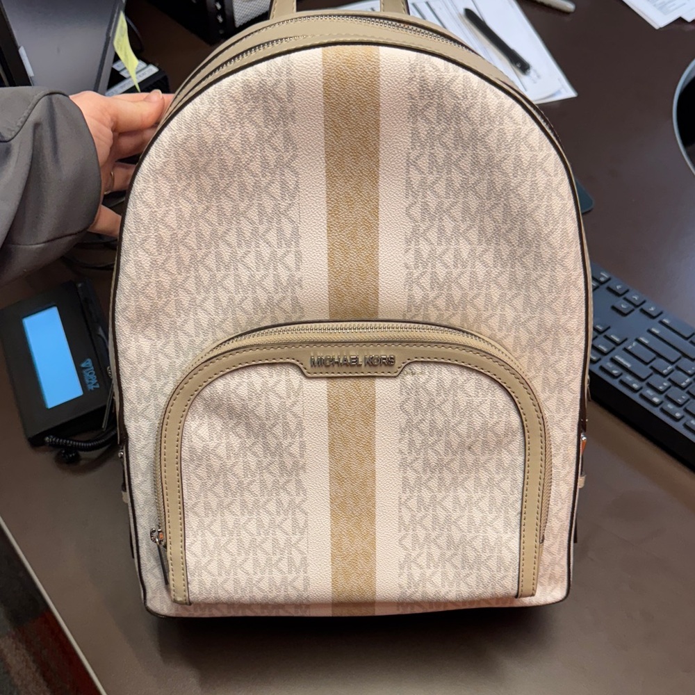 Michael Kors Women’s Backpack in Cream and Gold